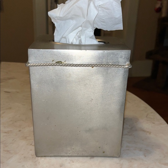 Silver Tone NV Tissue Box Cover with Tassel Design - Picture 2 of 2